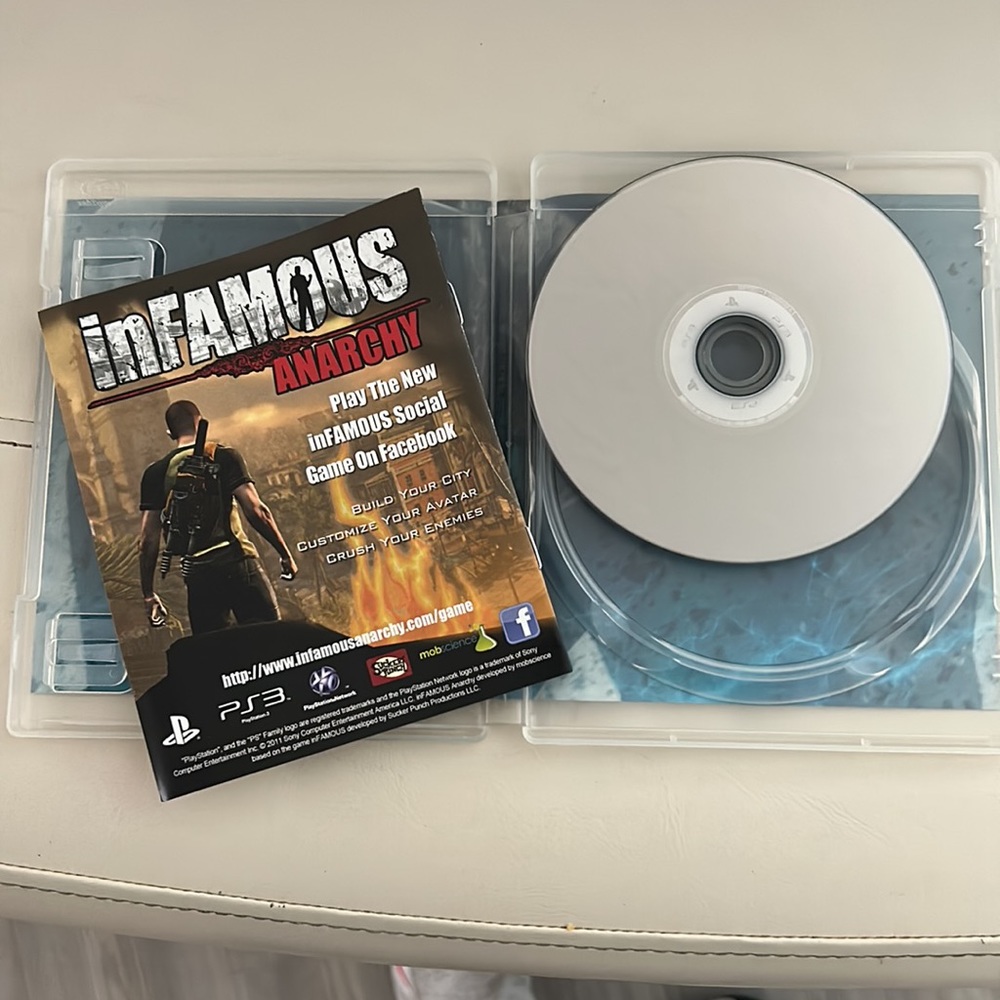 PS3 Infamous 2 - Picture 3 of 4